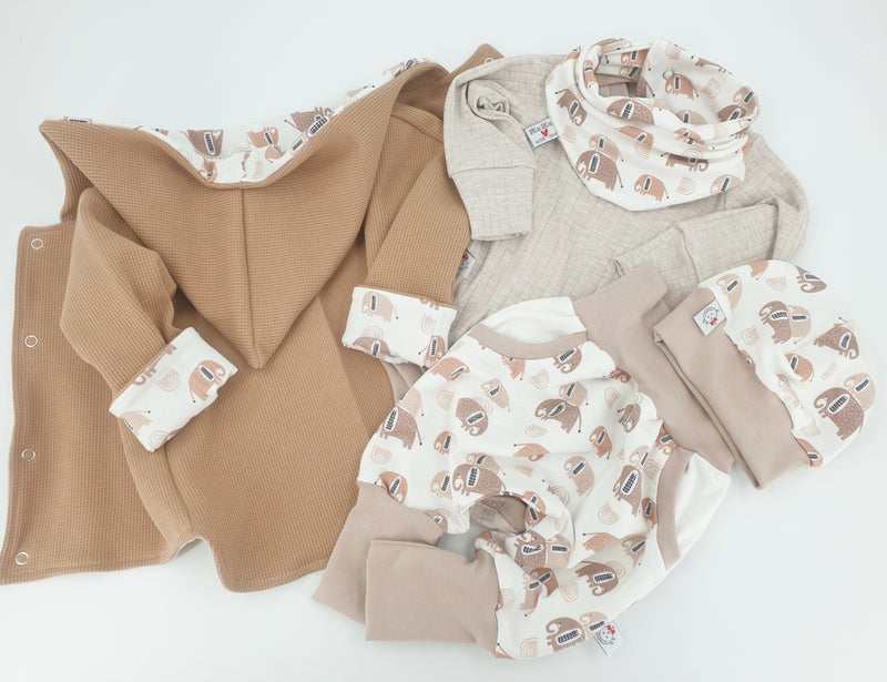 Atelier MiaMia Cool bloomers or baby set short and long acorns