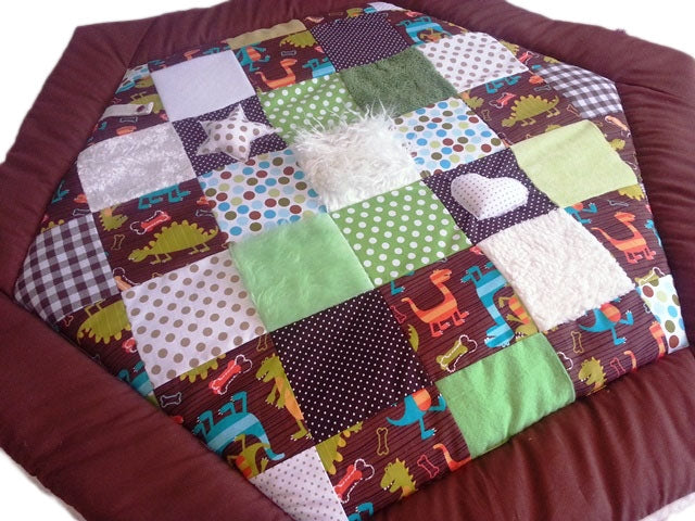 Atelier MiaMia Kuschel - adventure blanket playpen 6 corner brown dots stars dinosaurs 11